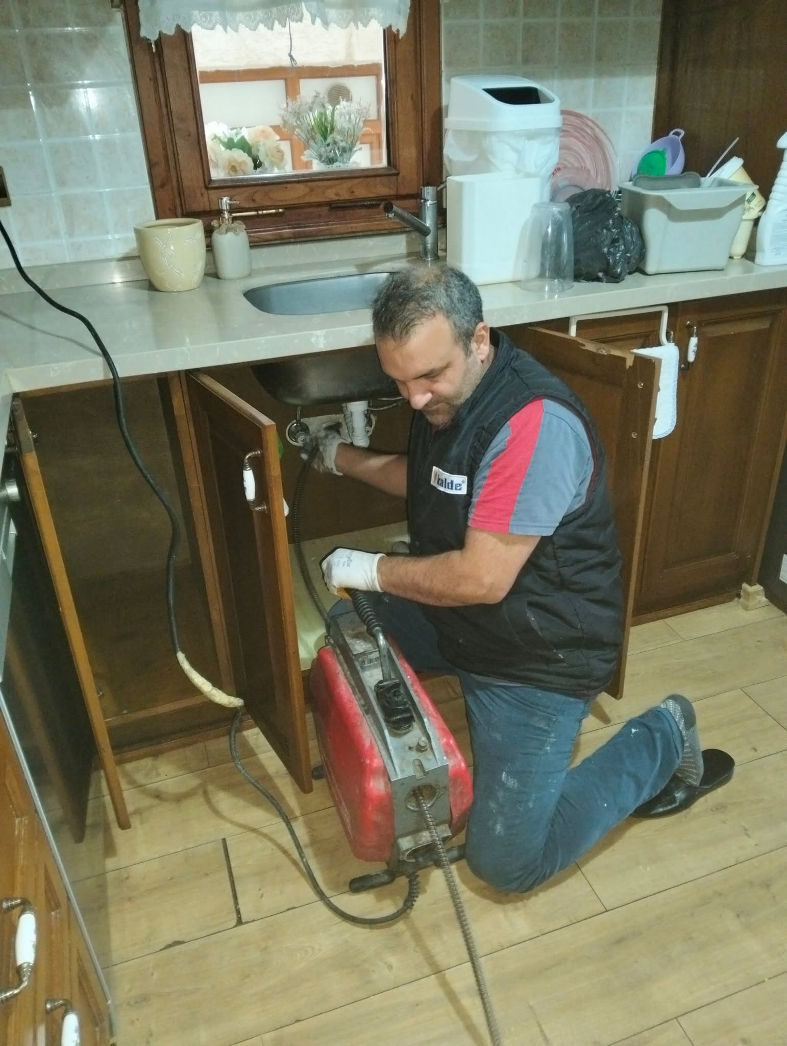 Güneş Su Tesisat Tuvalet Gideri